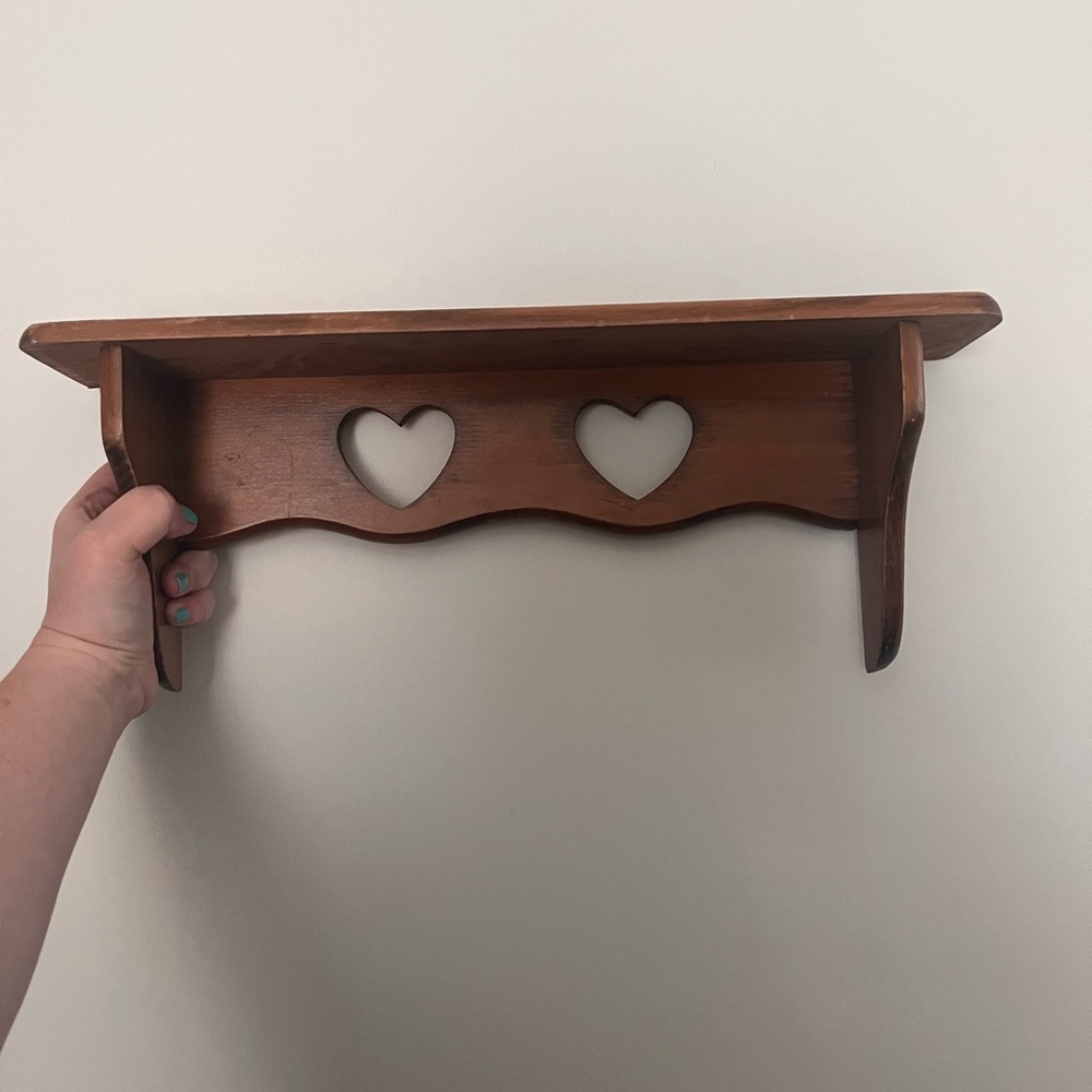 Heart Cutout Vintage Wooden Wall Shelf